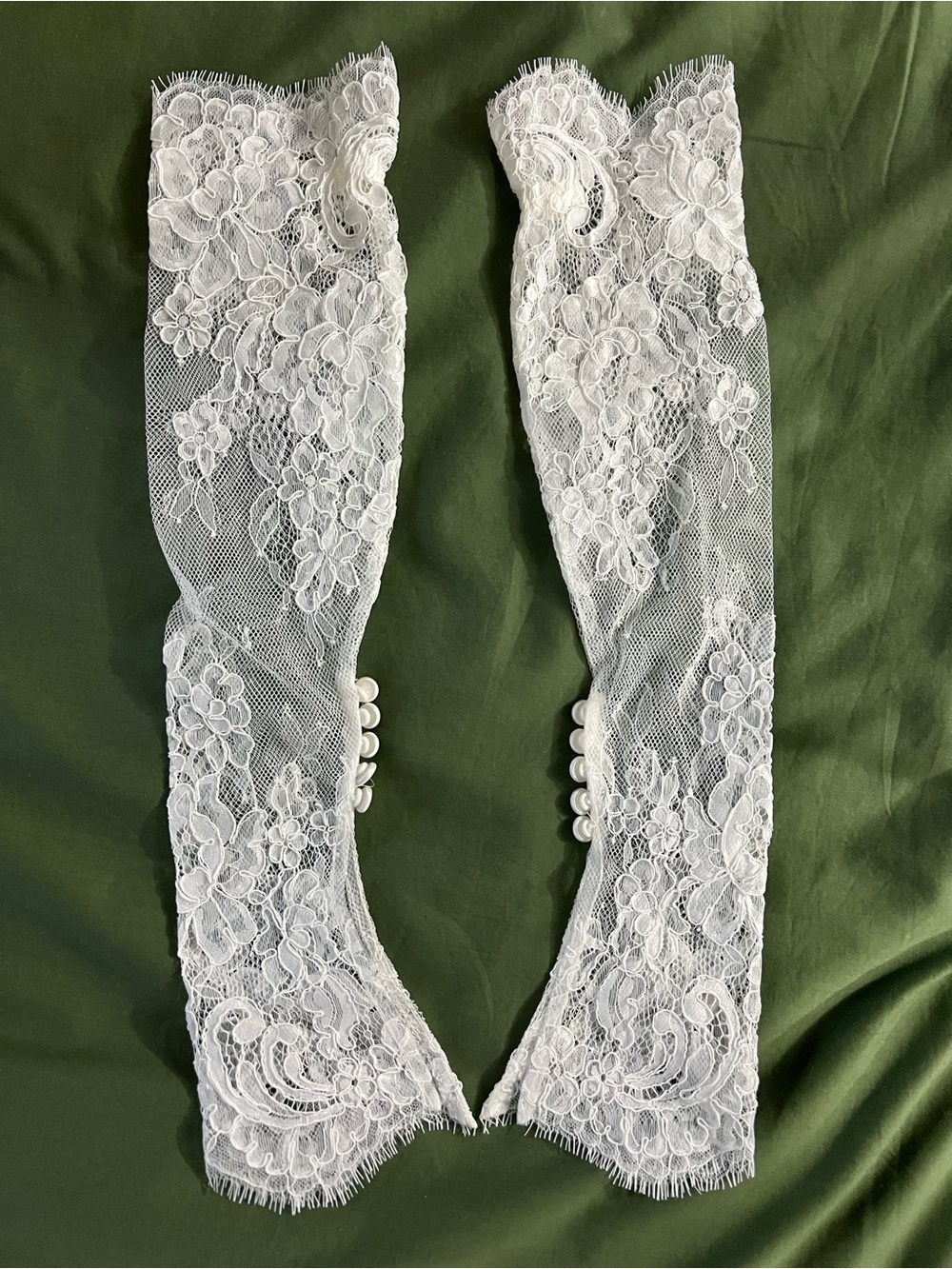 White Floral Lace Bridal Glove Sleeves with Button Detail